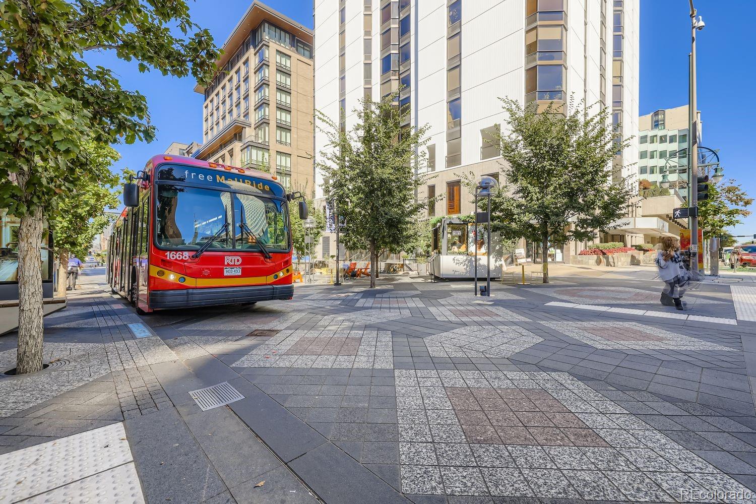 1625 Larimer Street Unit: 1007