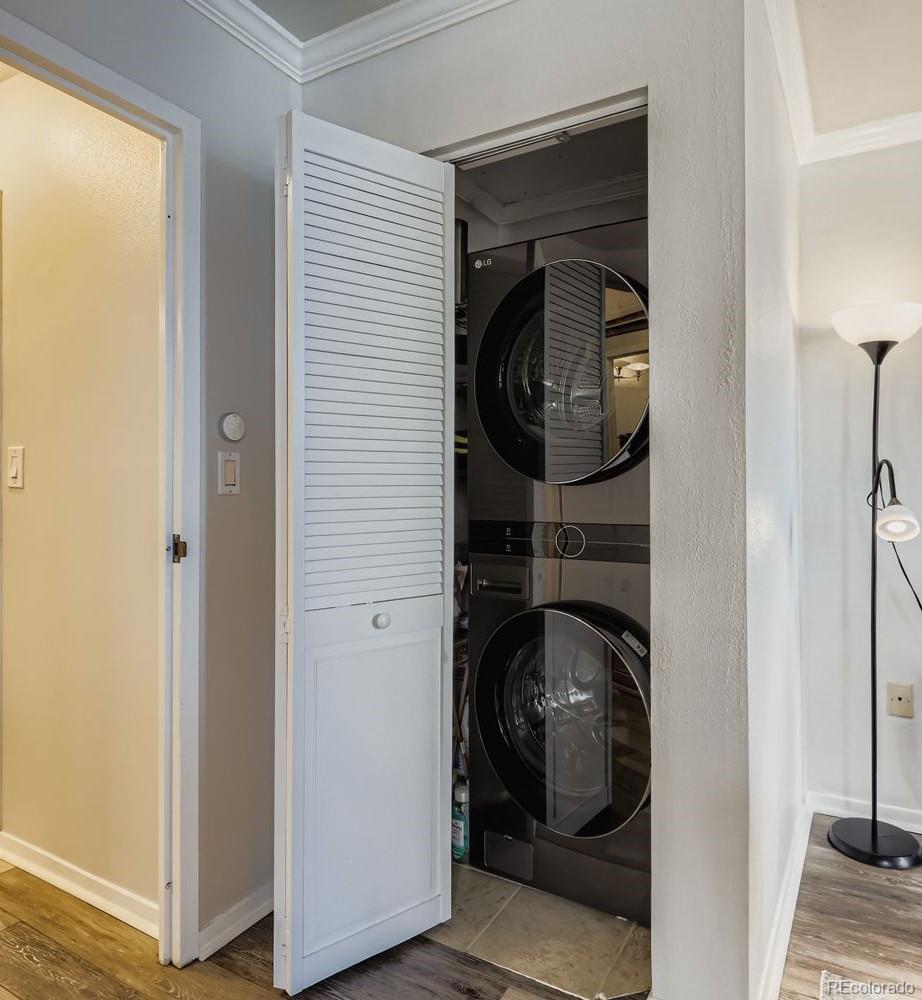 1625 Larimer Street Unit: 1007