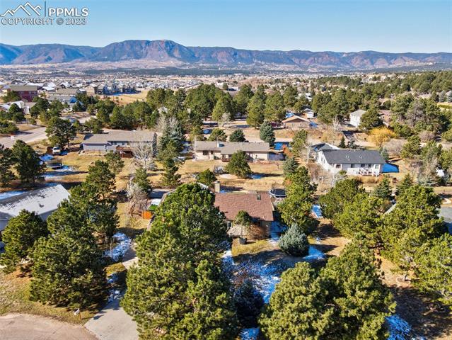 18175 Briarhaven Court