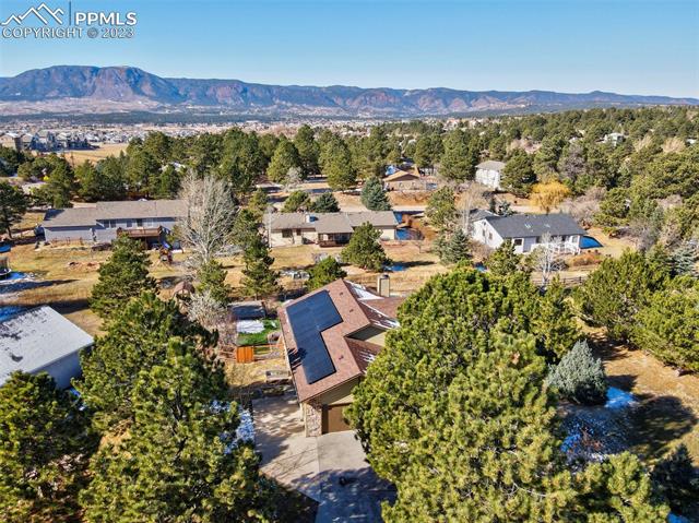 18175 Briarhaven Court