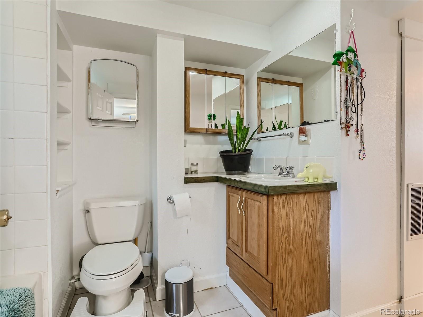 6765 E Amherst Avenue