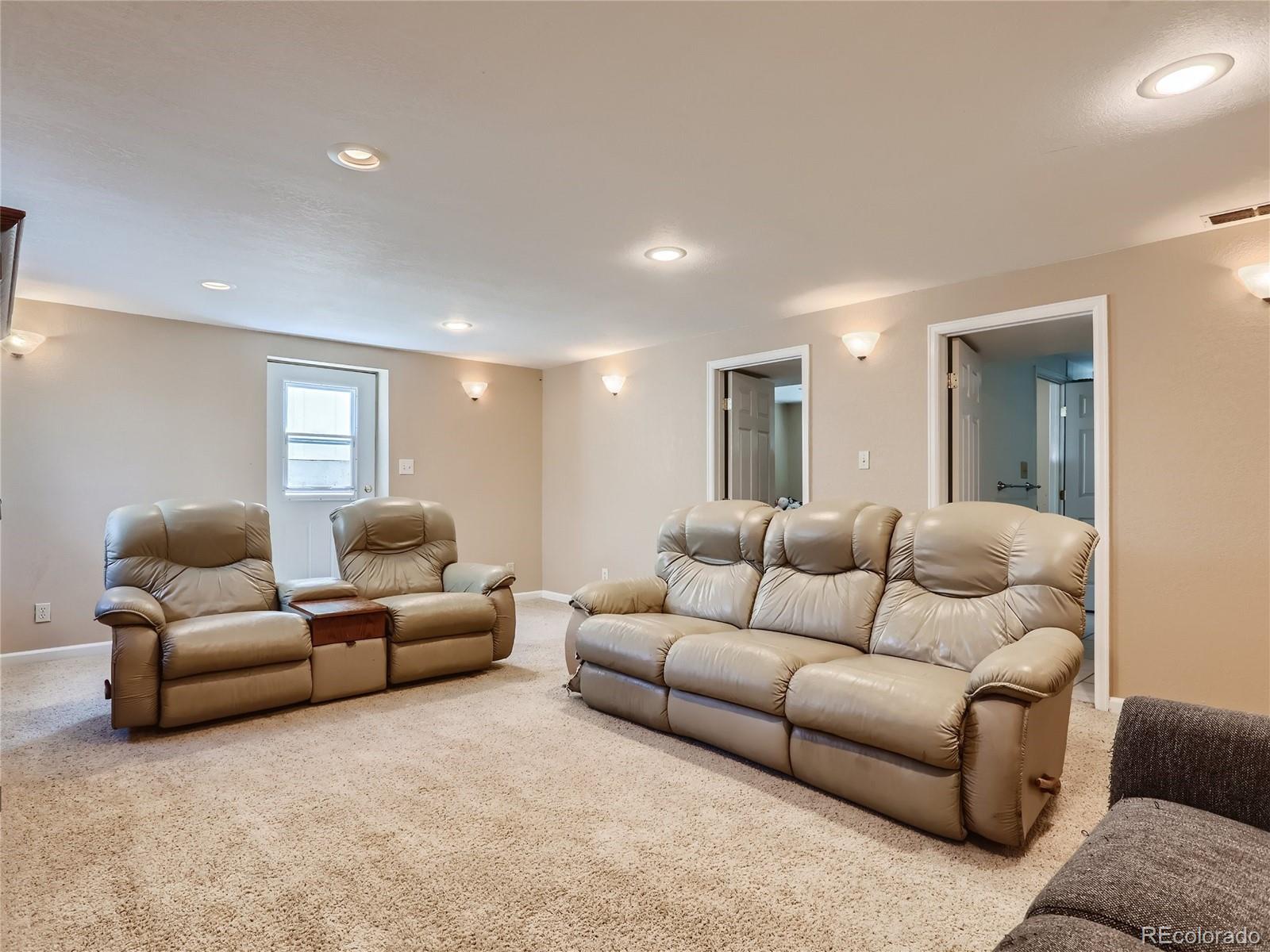 6765 E Amherst Avenue