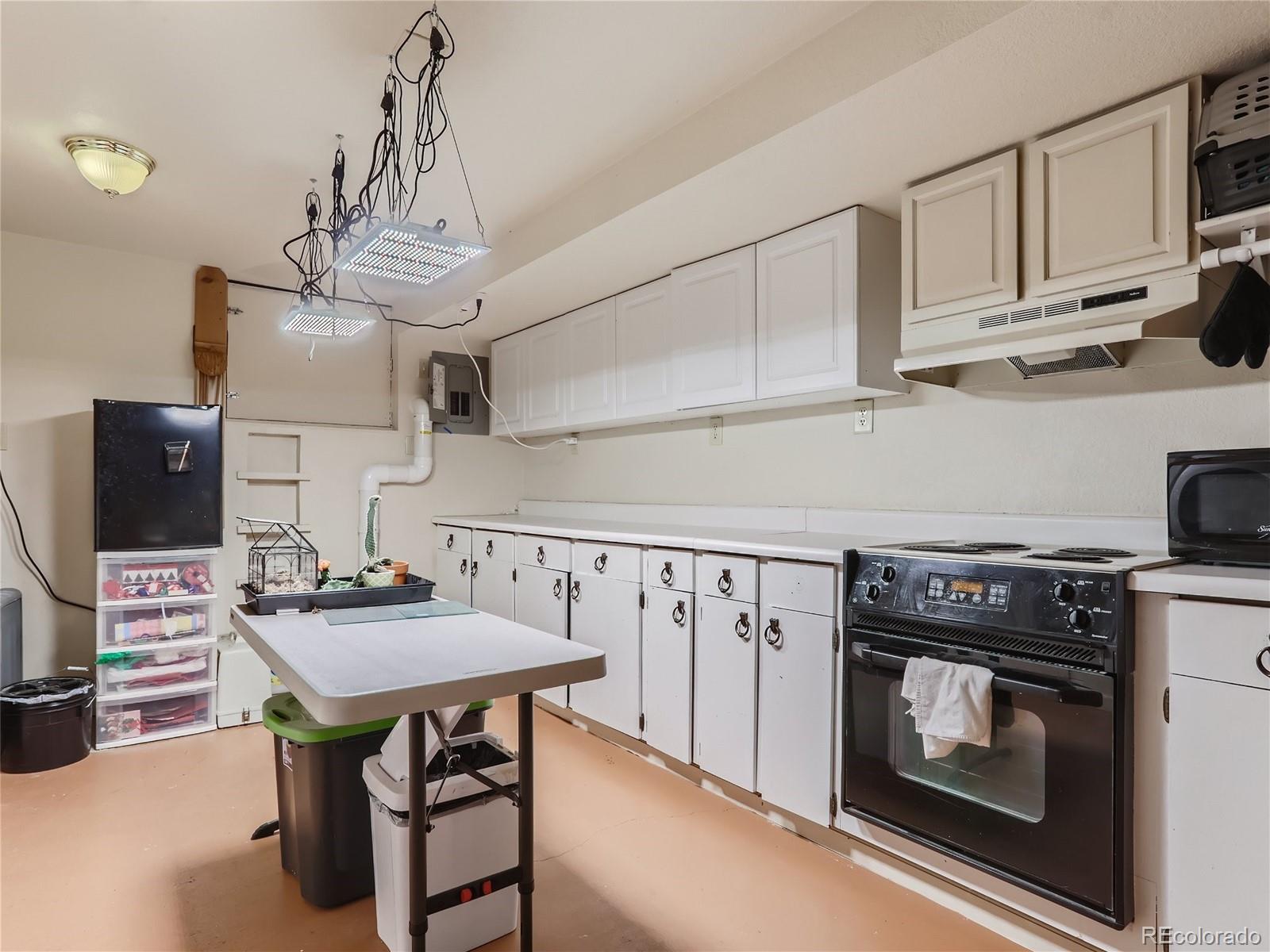 6765 E Amherst Avenue