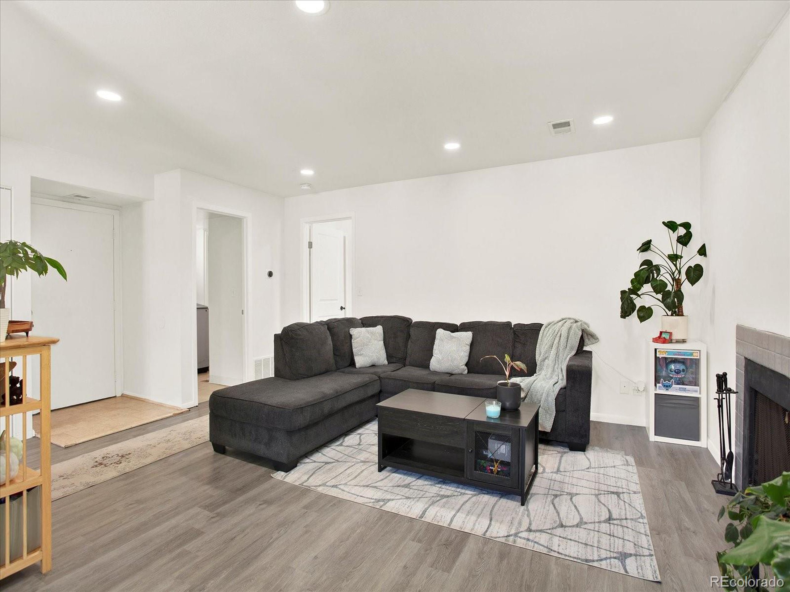 12534 E Cornell Ave 302