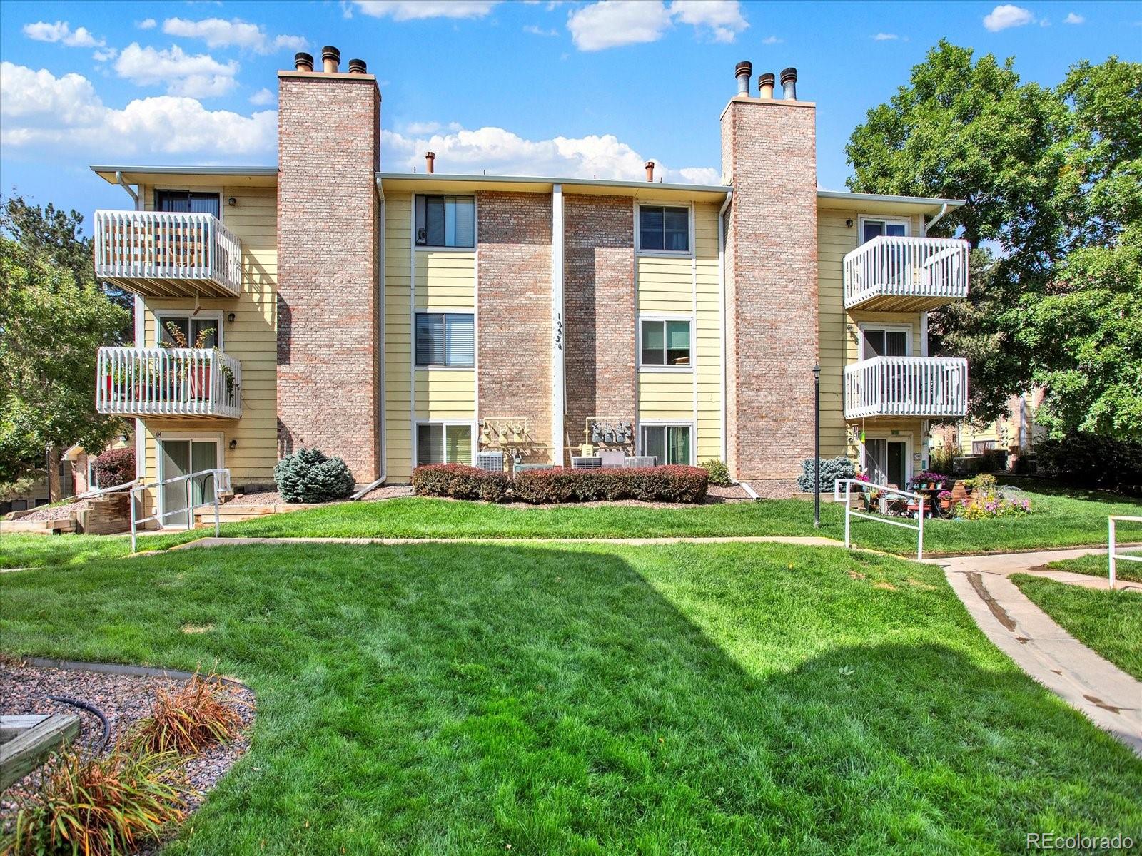 12534 E Cornell Avenue Unit: 302
