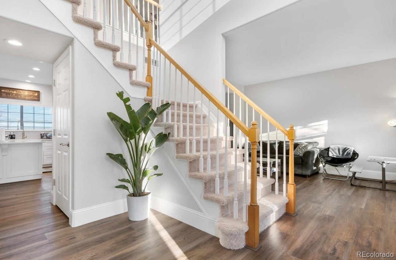 5989 E Monument Drive