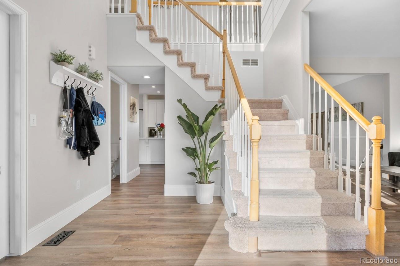 5989 E Monument Drive