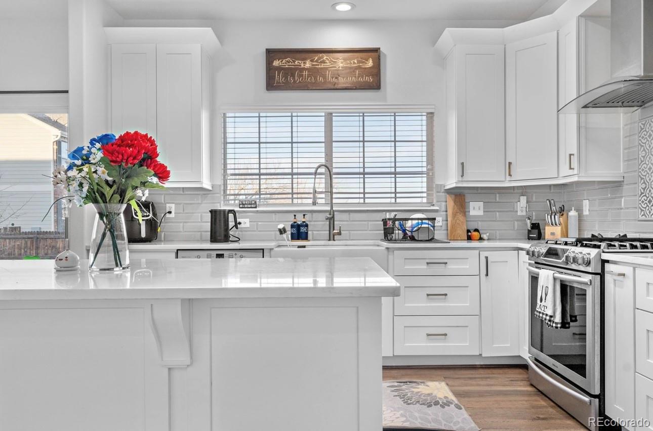 5989 E Monument Drive