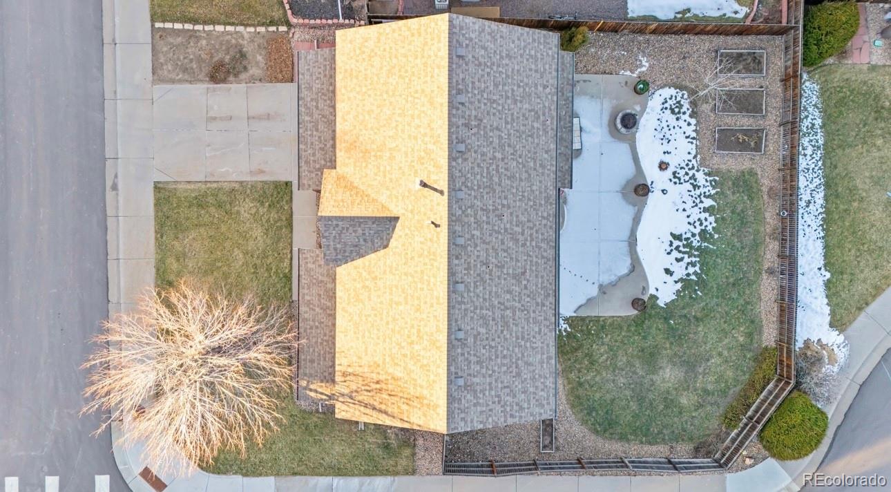 5989 E Monument Drive