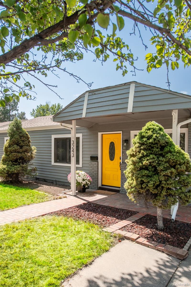 3243 S Fairfax Street