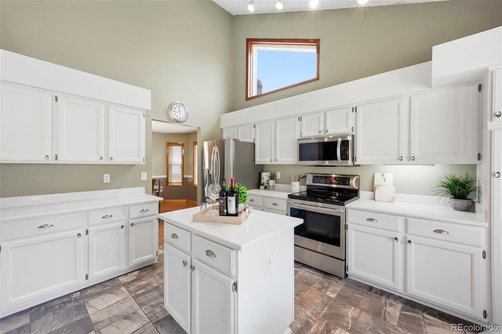 9342 Cornell Circle