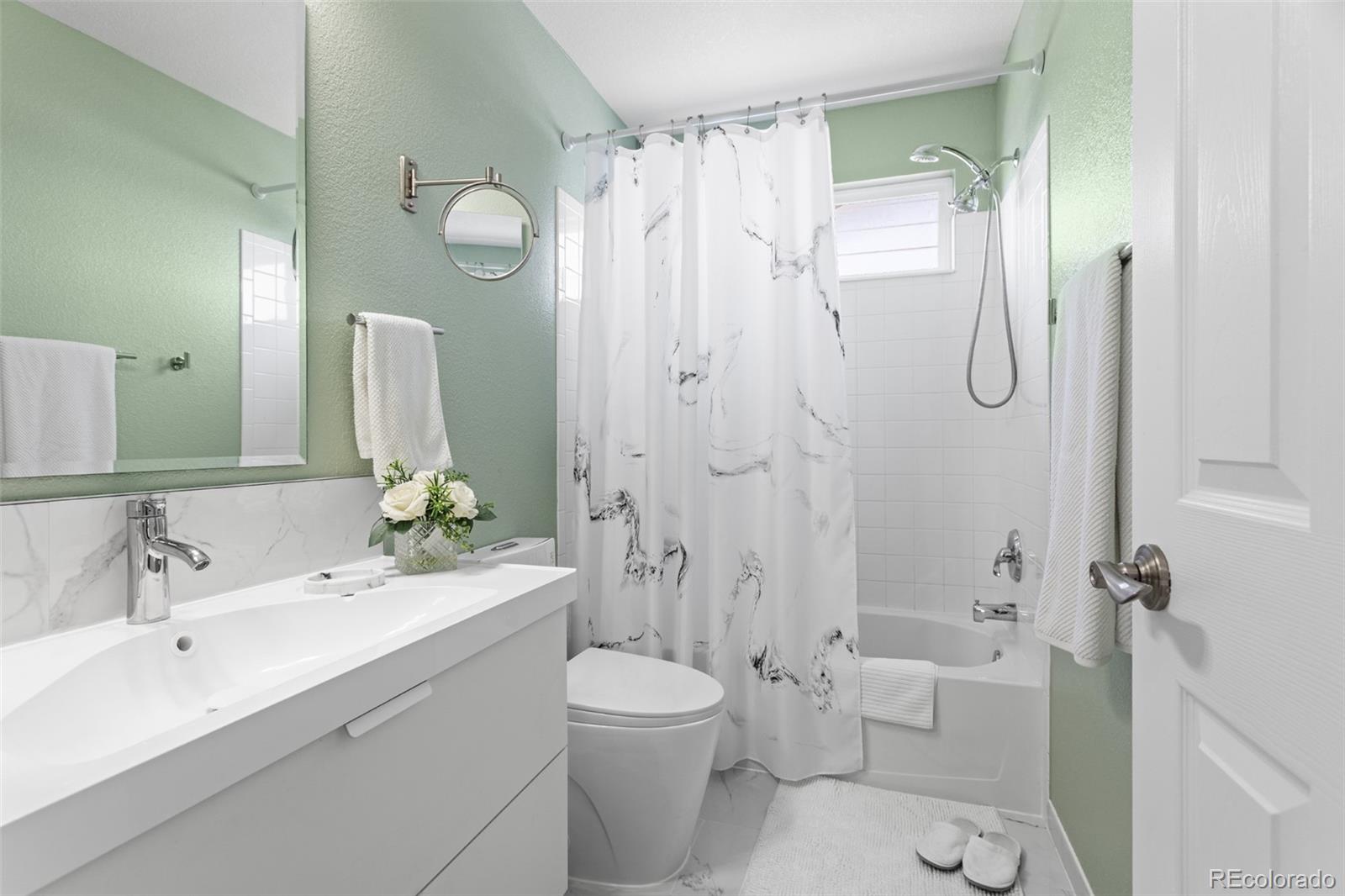 5012 S Himalaya Court