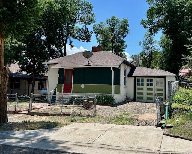 3 A Maple St
