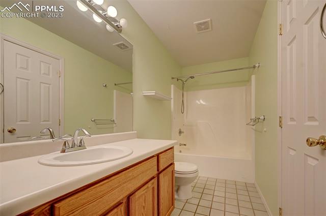 214 High Meadows Court