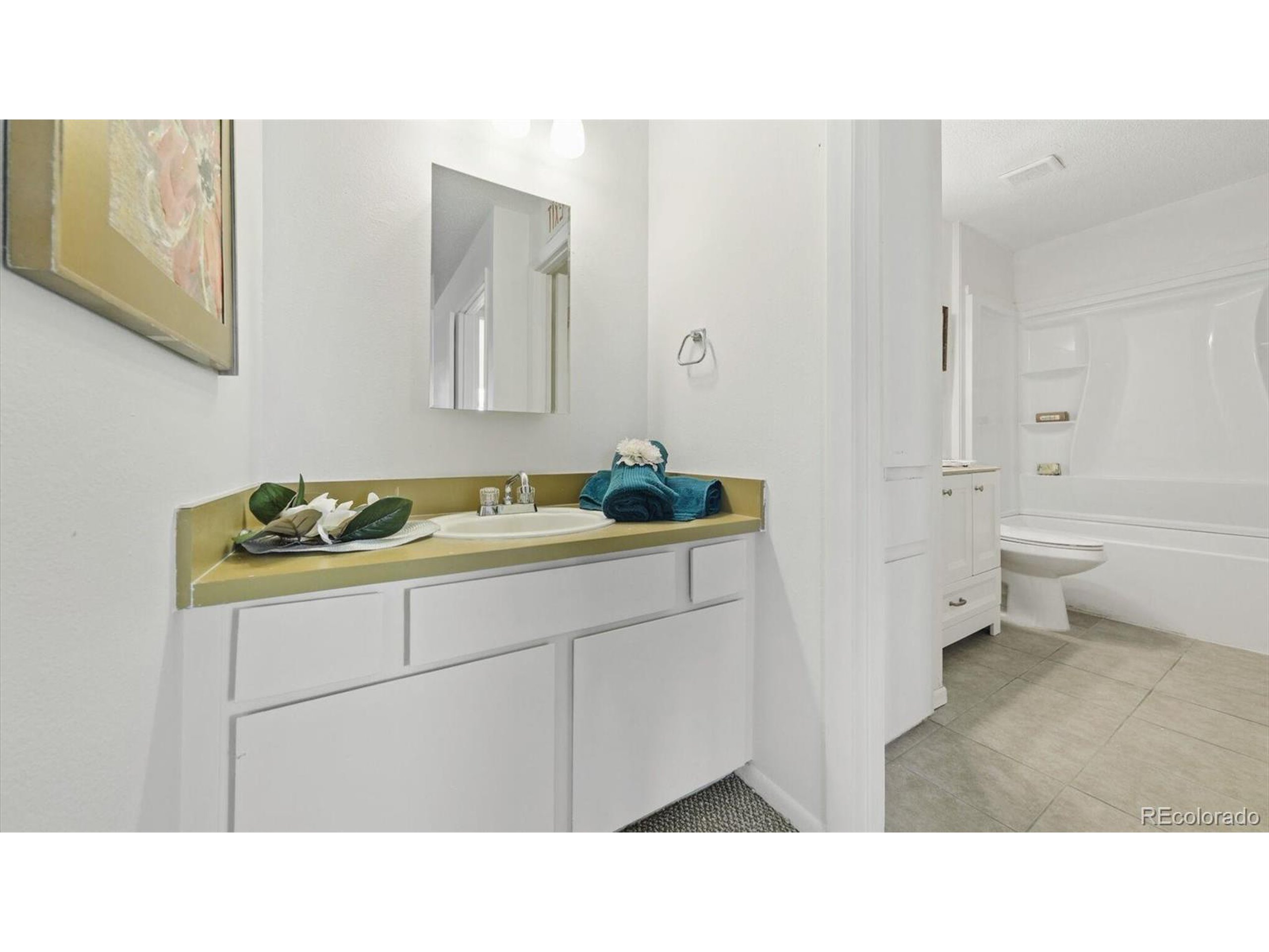 7275 S Gaylord St P09