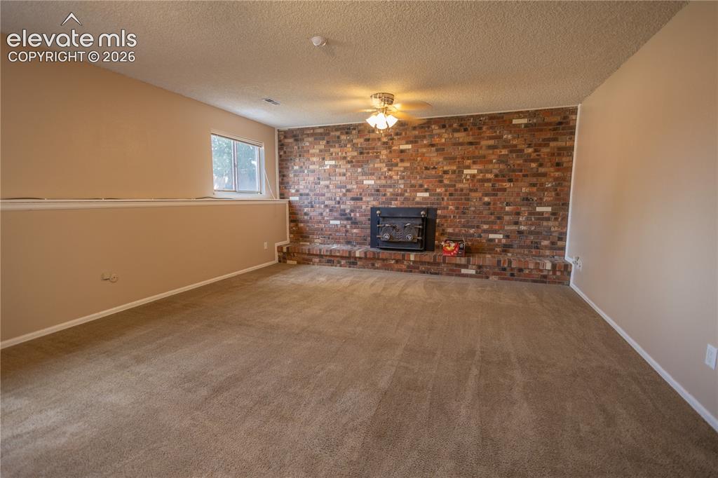 1309 Kingsroyal Boulevard