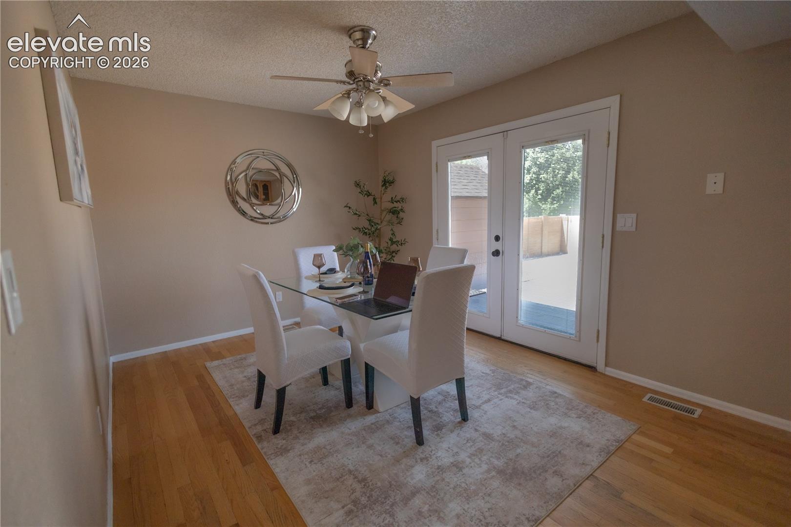 1309 Kingsroyal Boulevard