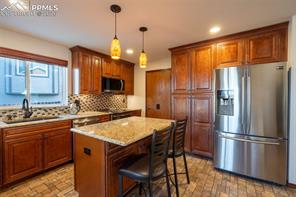 3842 Topsail Drive