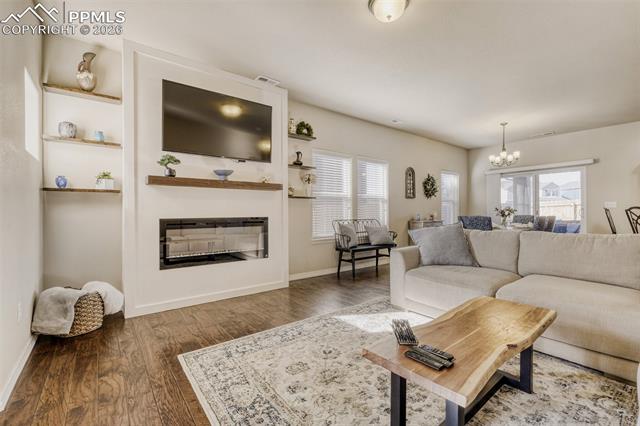 7567 Cat Tail Creek Drive