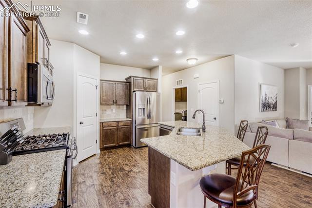 7567 Cat Tail Creek Drive