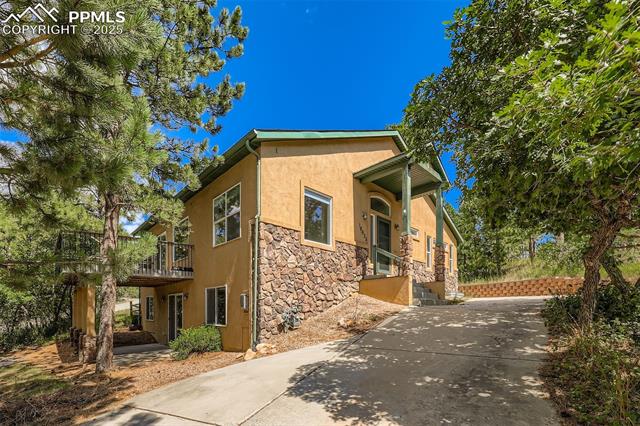 18635 Lower Lake Road