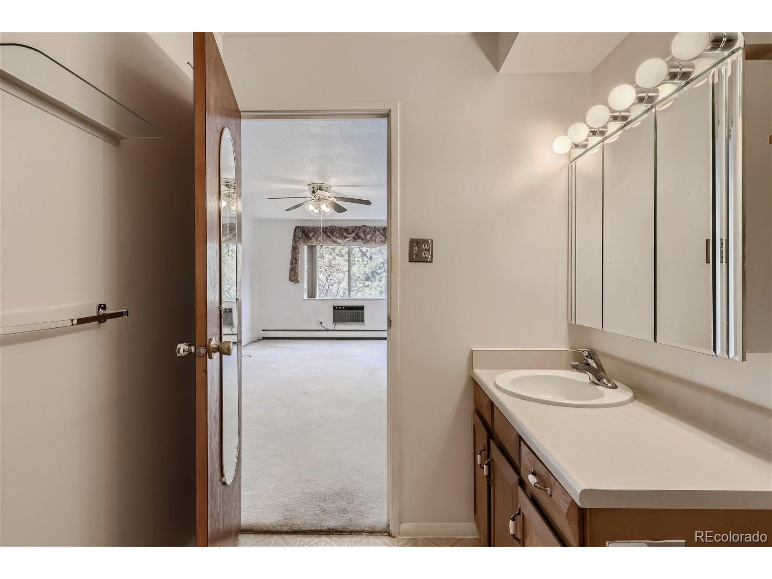 13618 E Bethany Pl 204-203