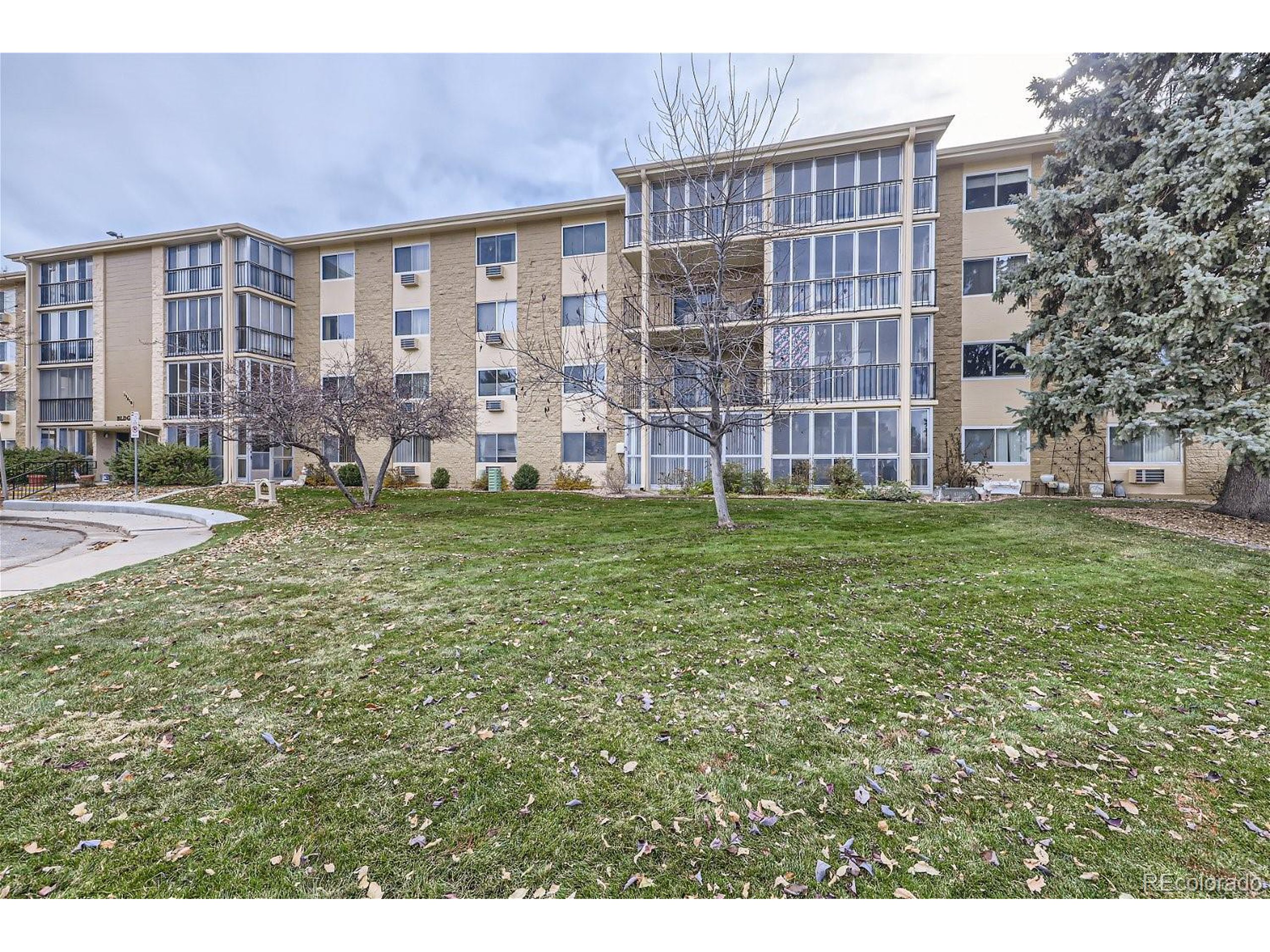 13618 E Bethany Pl 204-203