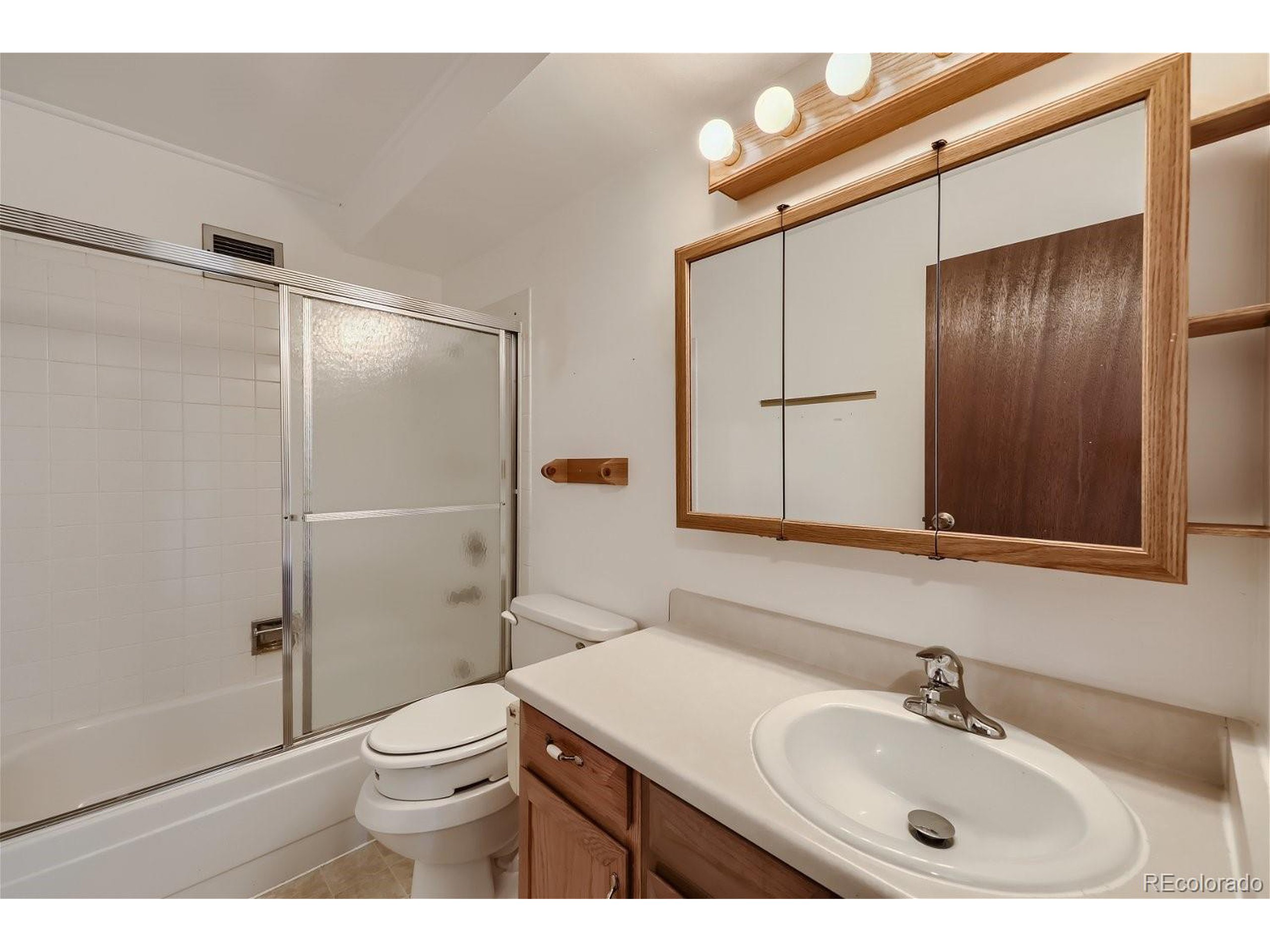 13618 E Bethany Pl 204-203