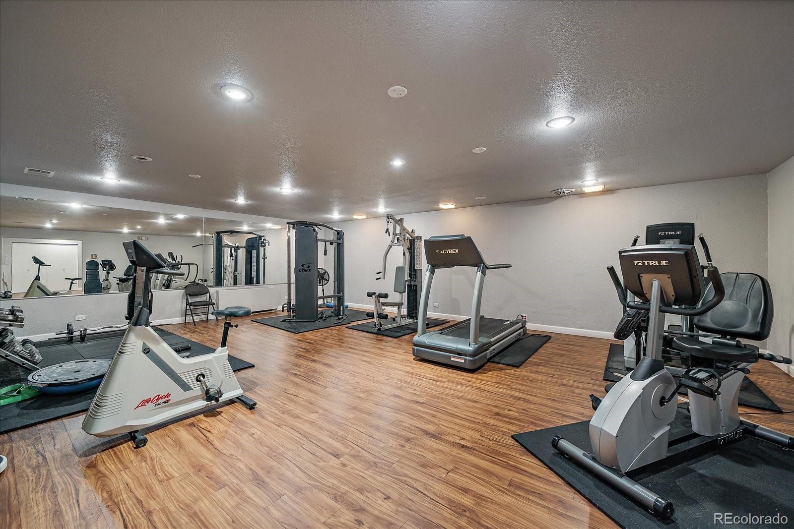 700 Washington Street Unit: 608