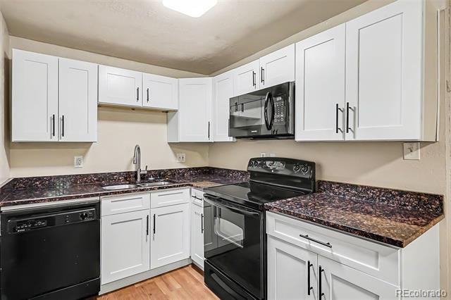 875 S Quebec Street Unit: 24