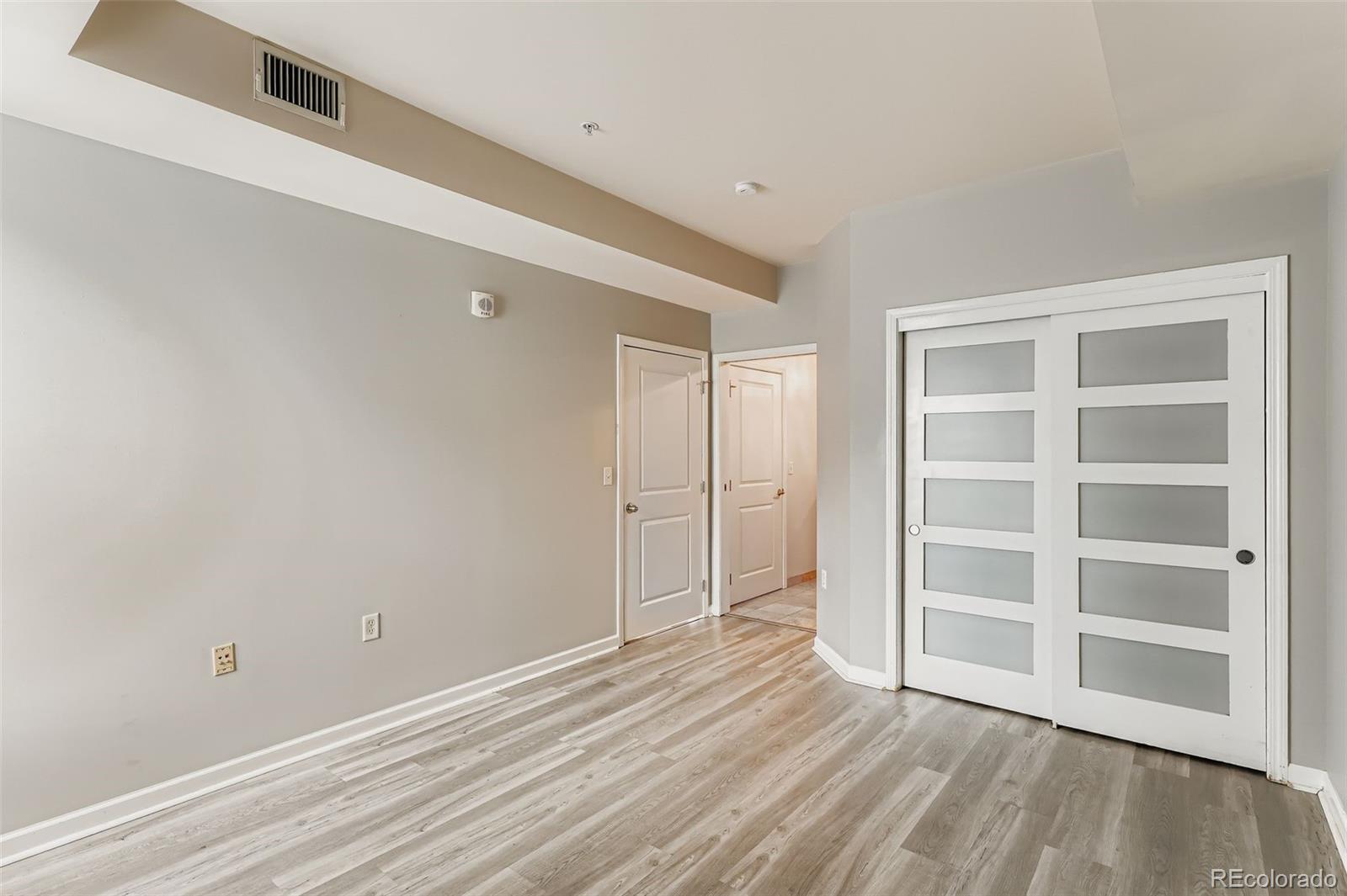 925 N Lincoln Street Unit: 9A