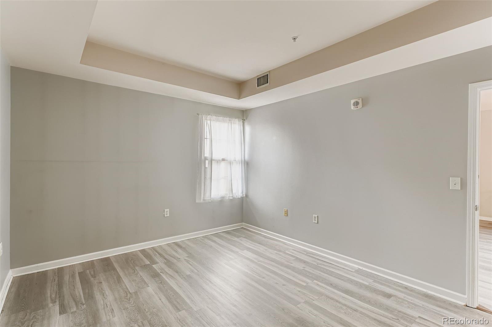 925 N Lincoln Street Unit: 9A