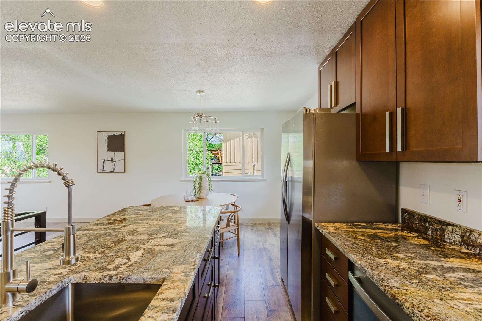 2927 Garden Hill Drive
