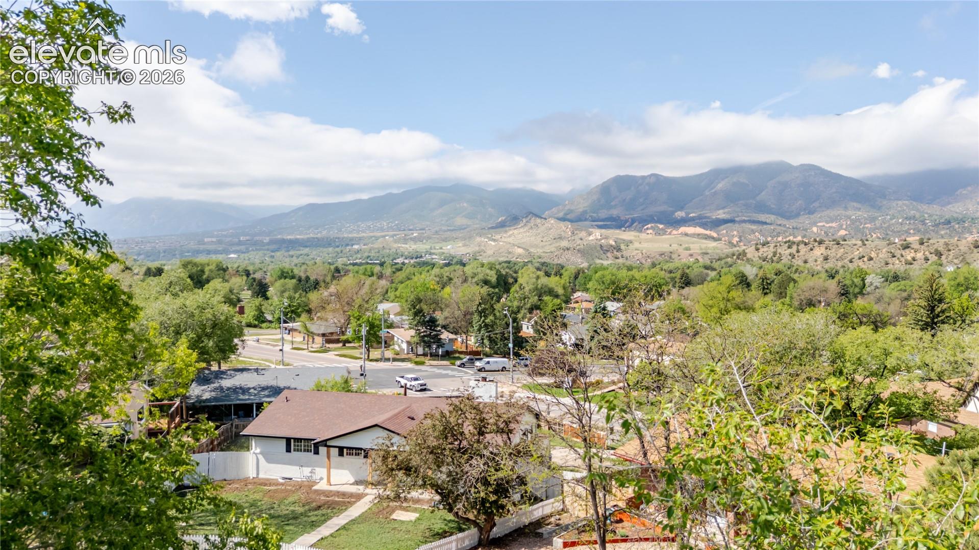 2927 Garden Hill Drive