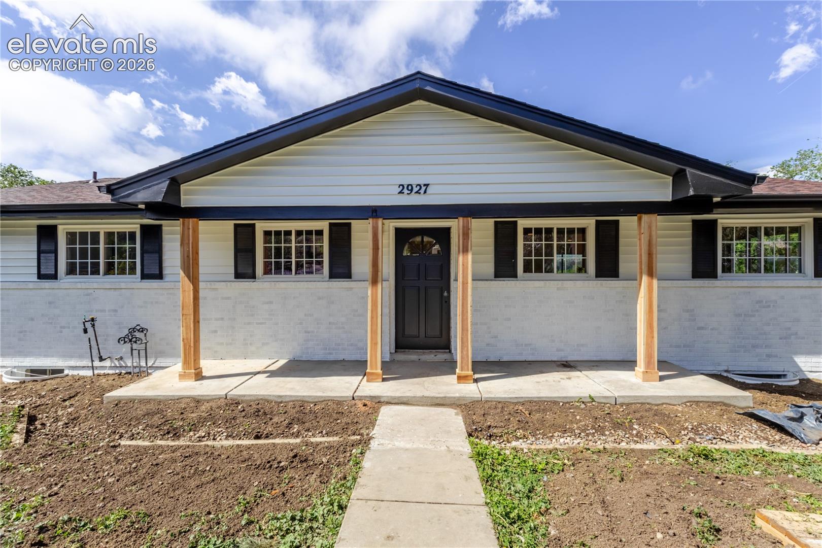 2927 Garden Hill Drive