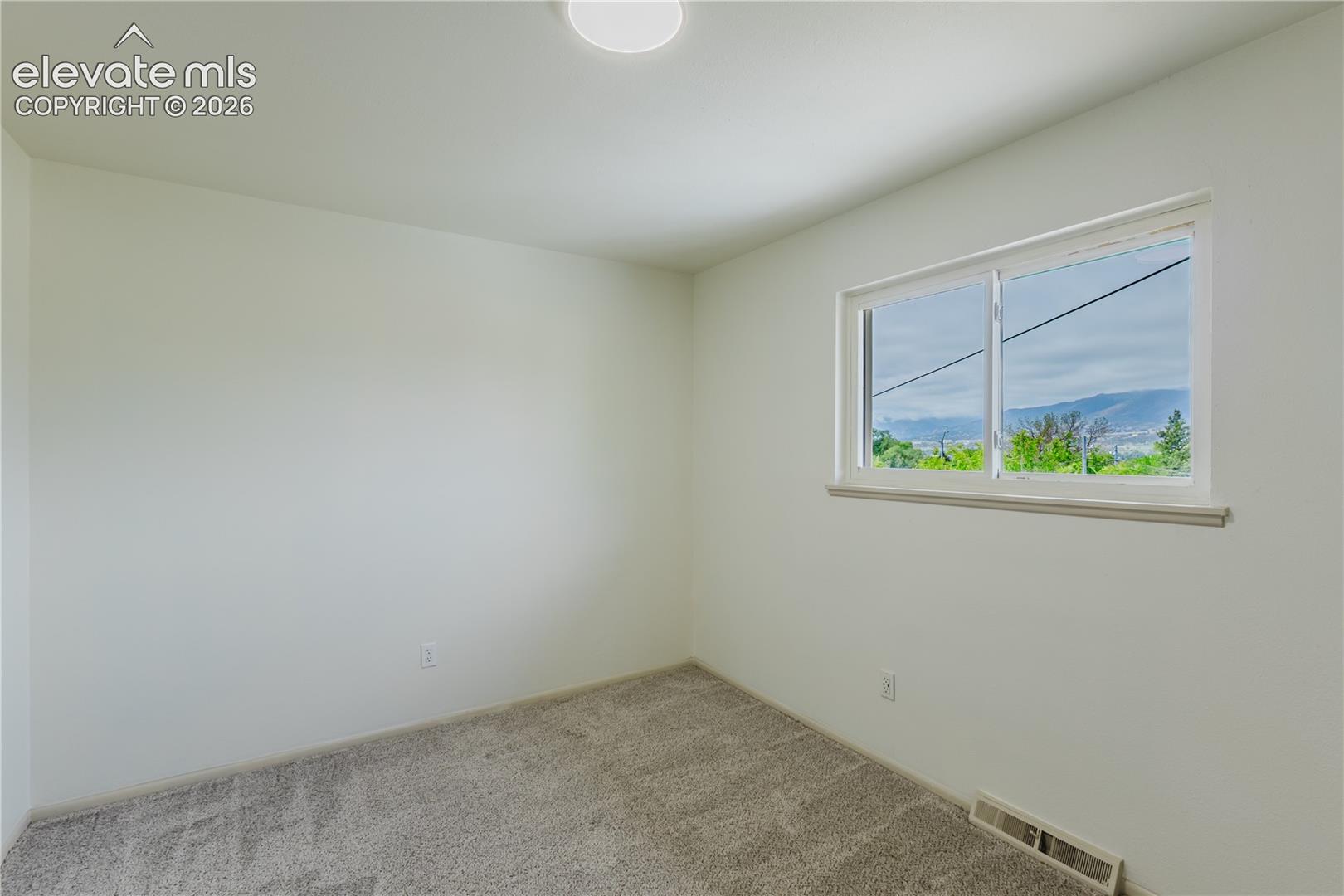 2927 Garden Hill Drive