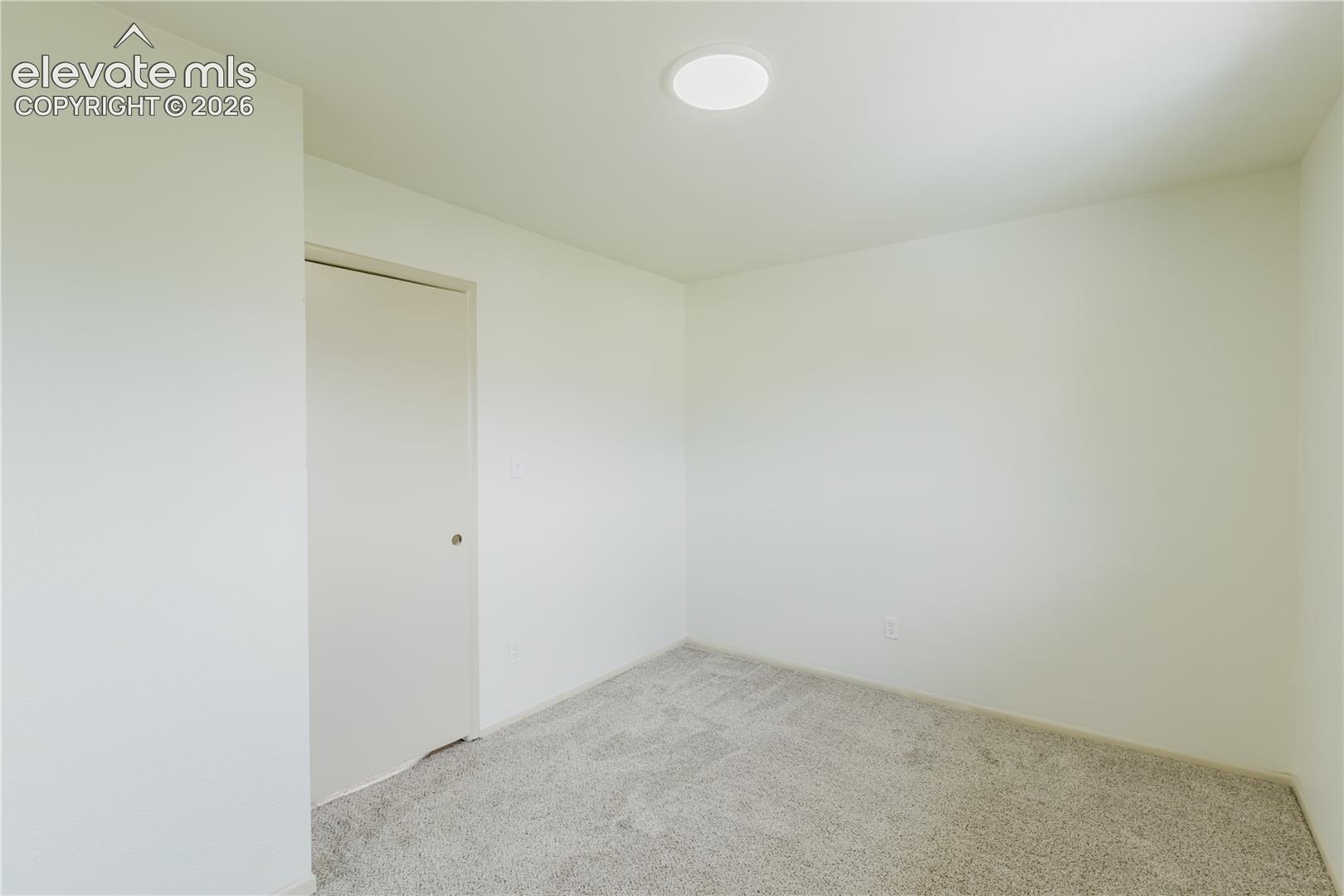 2927 Garden Hill Drive
