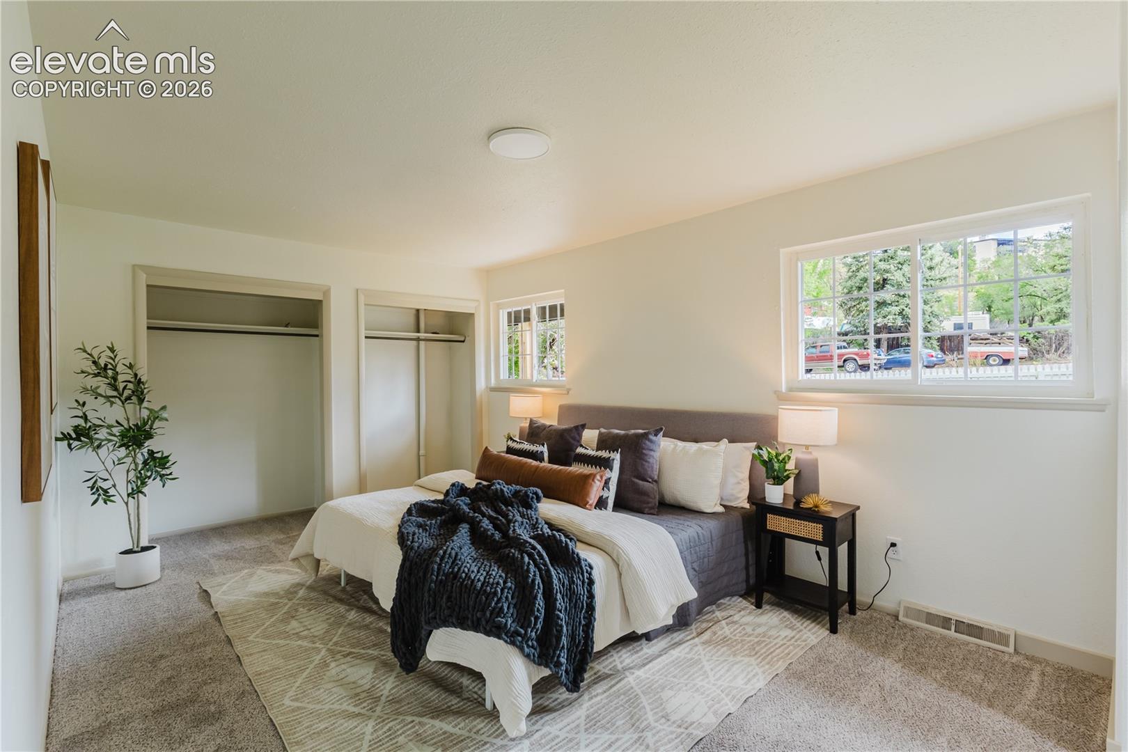 2927 Garden Hill Drive
