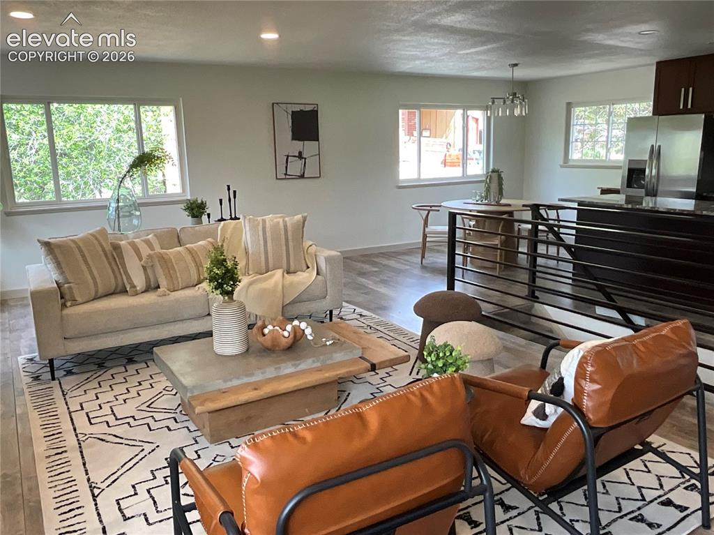 2927 Garden Hill Drive