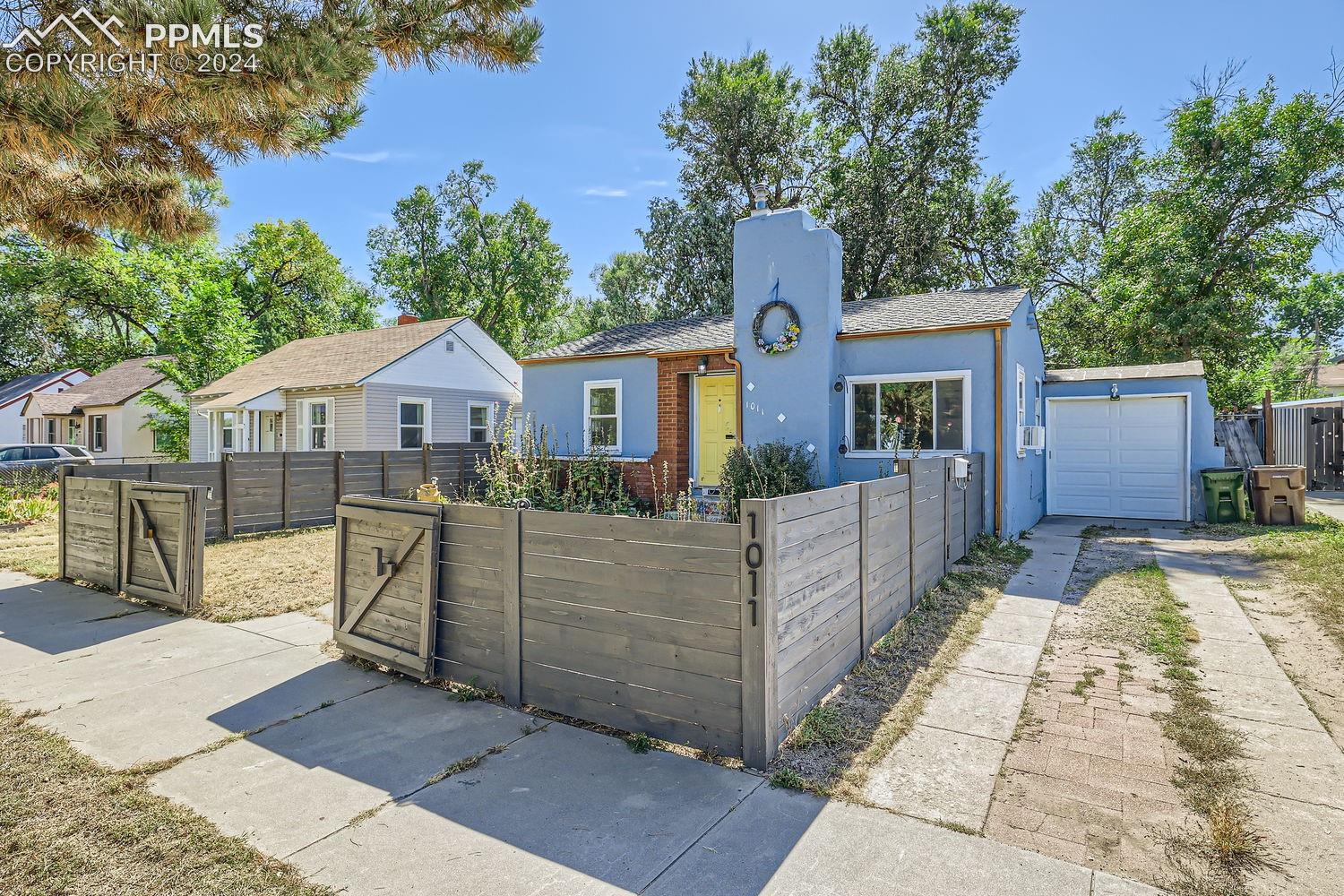 1011 E Vermijo Avenue