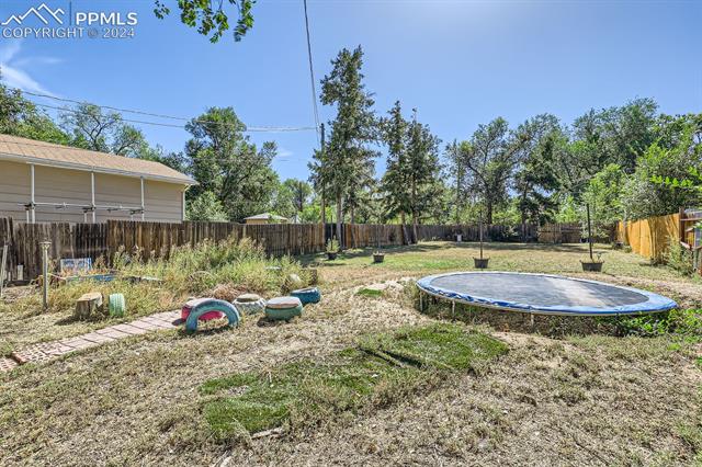 1011 E Vermijo Avenue