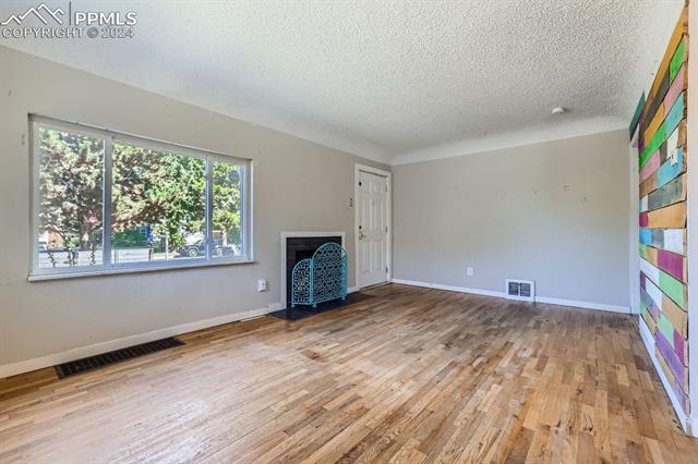 1011 E Vermijo Avenue