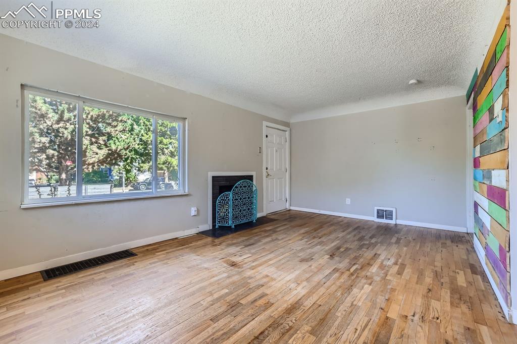 1011 E Vermijo Avenue