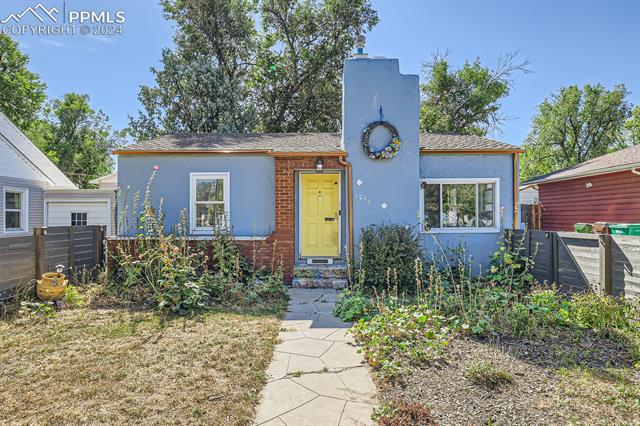 1011 E Vermijo Avenue