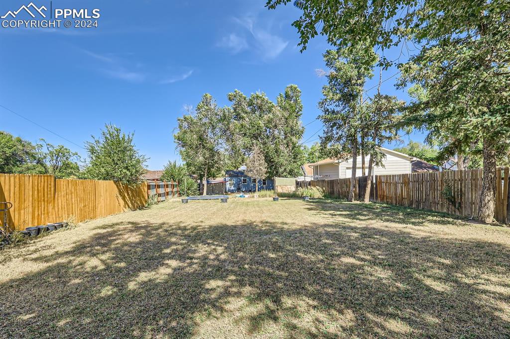 1011 E Vermijo Avenue