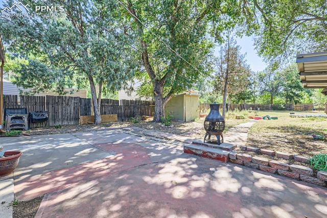 1011 E Vermijo Avenue