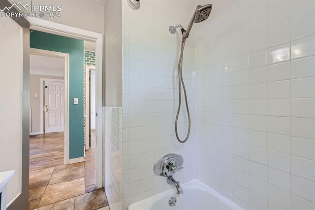 1011 E Vermijo Avenue