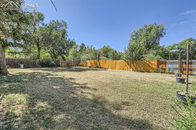 1011 E Vermijo Avenue