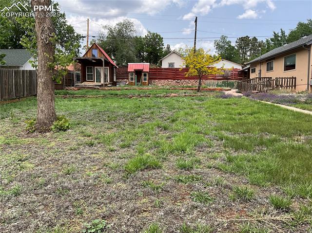 3410 W Pikes Peak Avenue