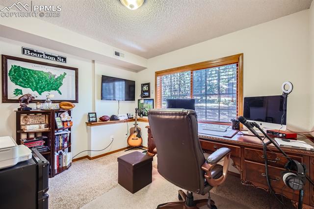 3415 Regent Drive